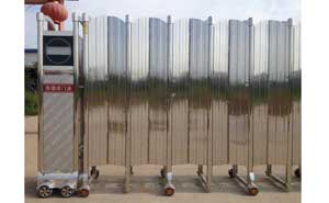 鐵嶺市理昂山泉水有限公司伸縮門案例