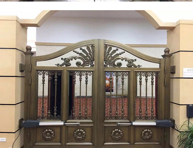 長沙長房半島藍(lán)灣別墅大門工程案例 - 中出網(wǎng)-智能出入口與停車充電門戶