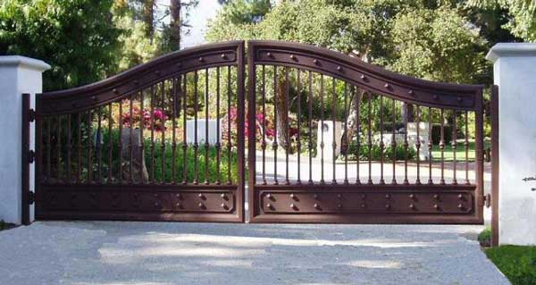 安順寶捷地產(chǎn)?黔中1號別墅大門案例 - 中出網(wǎng)-智能出入口與停車充電門戶