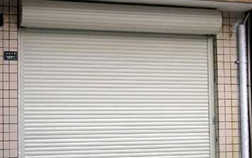 不銹鋼卷簾門 - 電動抗風卷簾門