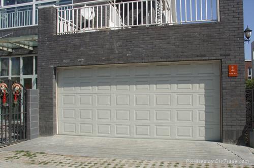 翻版車(chē)庫(kù)門(mén)