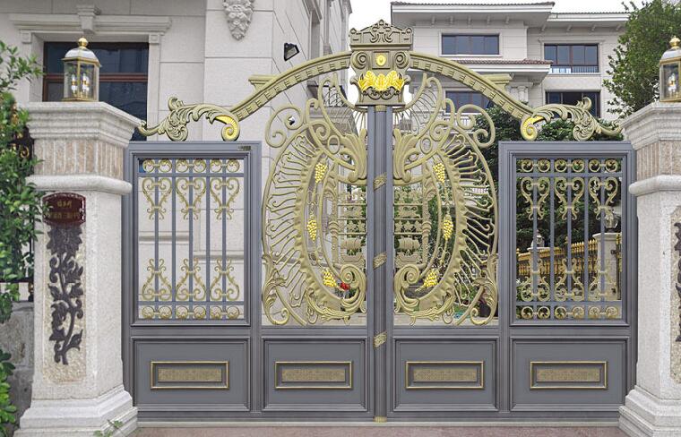 普洱出安智能鋁藝大門為錦福花園大門口添上色彩