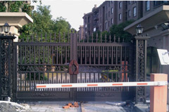 熱烈祝賀石嘴山出安智能鋁藝大門進(jìn)駐恒大綠洲