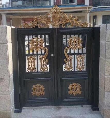 慶賀平?jīng)龀霭仓悄軇e墅大門進(jìn)駐平?jīng)鼍扌切Q新城