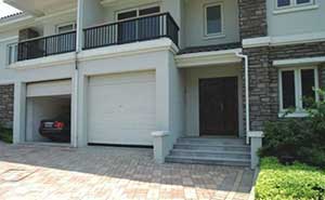 車庫門 - 翻板車庫門