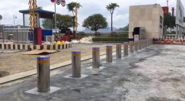 貴州某電站反恐升降柱案例 - 中出網(wǎng)-智能出入口與停車(chē)充電門(mén)戶