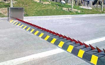 破胎器 - 阻車破胎器2