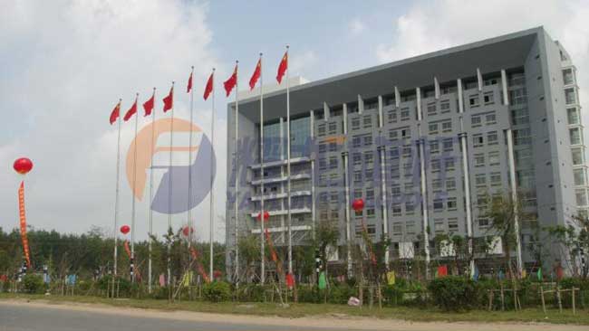 鹽城濱?；@區(qū)管委會旗桿案例 - 中出網(wǎng)-智能出入口與停車充電門戶