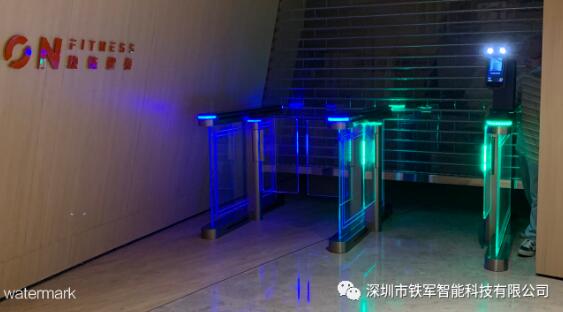 深圳后海春筍大廈選用鐵軍智能玻璃速通門 深圳后海春筍大廈選用鐵軍智能玻璃速通門
