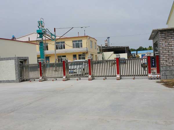 赤峰金粟糧油購銷有限責任公司電動伸縮門工程 - 中出網-智能出入口與停車充電門戶