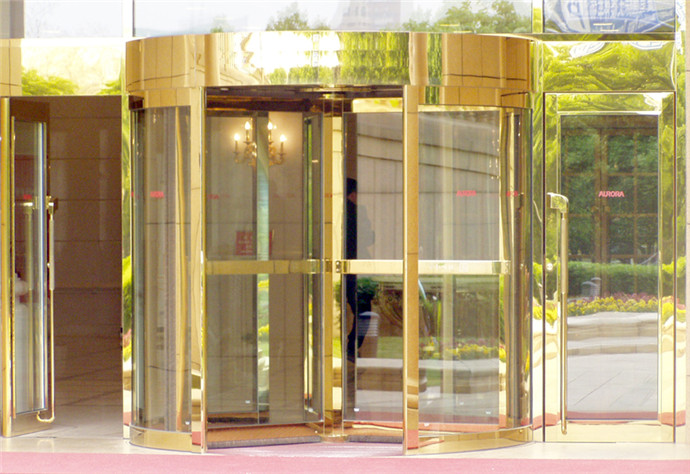 三翼旋轉(zhuǎn)門