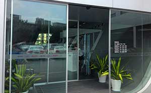 奧迪4S店自動(dòng)門案例