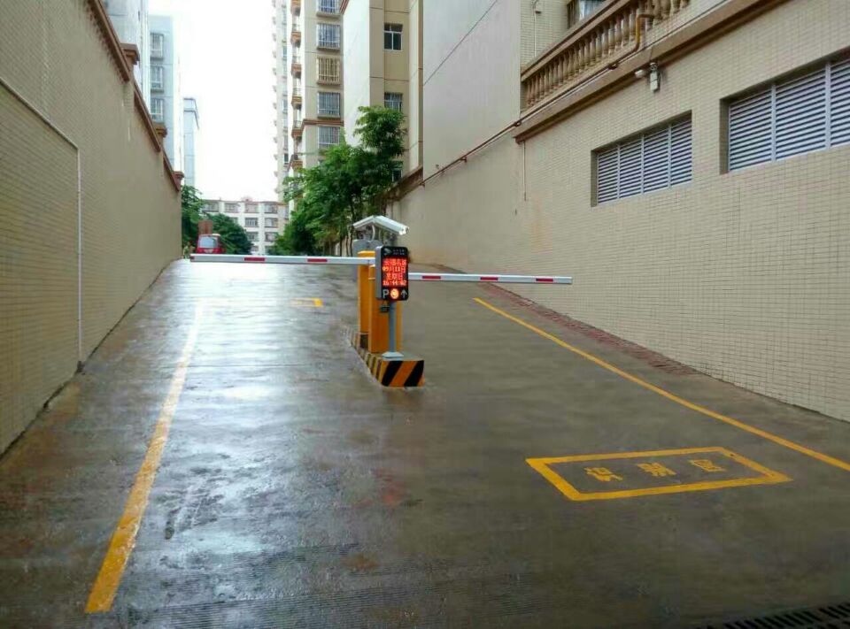 車牌識(shí)別系統(tǒng)