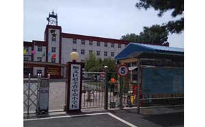 錢林訪客登記管理系統(tǒng)亮相北京趙全營(yíng)小學(xué)