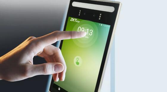 多點觸控，高度靈敏