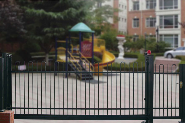 庭院無軌門系列-I-E型歐式無軌懸浮門