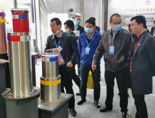 高壘智能科技有限公司為本次展會展示新產品、新技術、新的校園安防理念