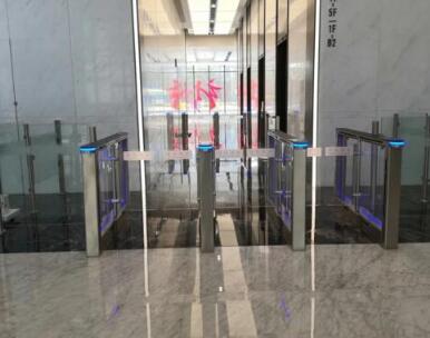 令令開門落地深圳270°海景寫字樓：前海HOP國際