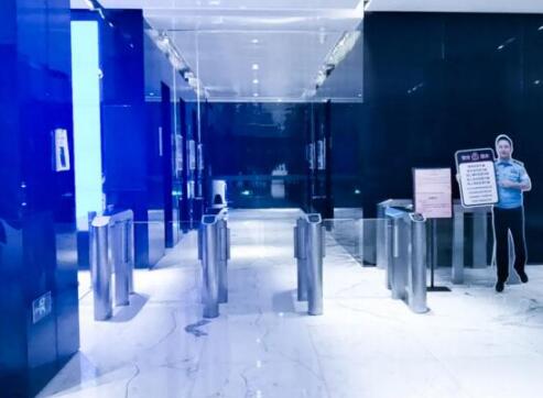 【喜報(bào)】每7秒賣出一條！令令開門落地全球領(lǐng)先男褲品牌總部：九牧王國(guó)際商務(wù)中心