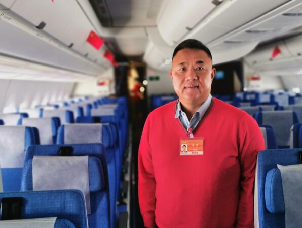 共赴春天的盛會！全國政協(xié)委員、佳都科技集團董事長劉偉今赴京參加全國兩會