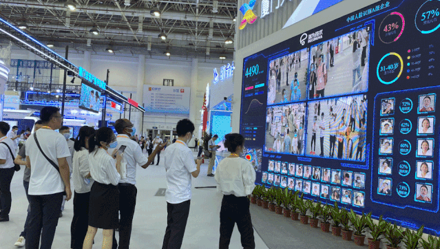 各路媒體、領(lǐng)導(dǎo)爭相來訪 共賞瑞為新突破