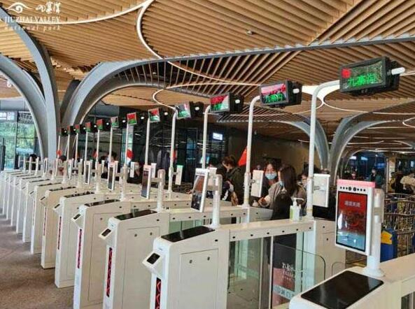 全域開放后九寨溝熱度不減，瑞為技術(shù)助力歡度黃金周