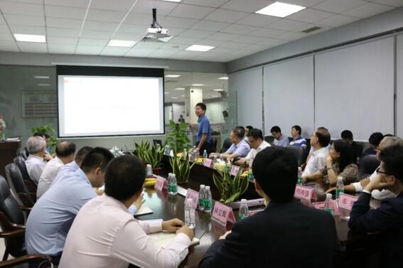 陳董對(duì)現(xiàn)場(chǎng)來(lái)訪領(lǐng)導(dǎo)們能夠在百忙之中蒞臨立林指導(dǎo)工作表示感謝