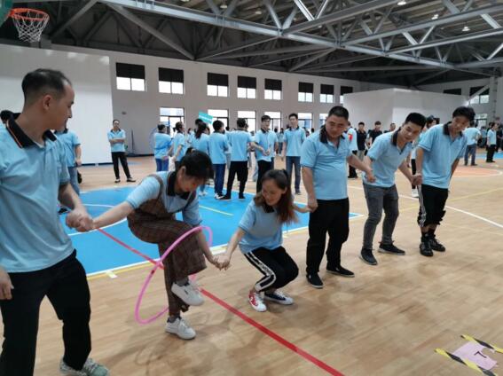 齊心協(xié)力團(tuán)體賽