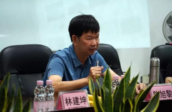 陳旭黎董事長向與會人員致以熱烈歡迎