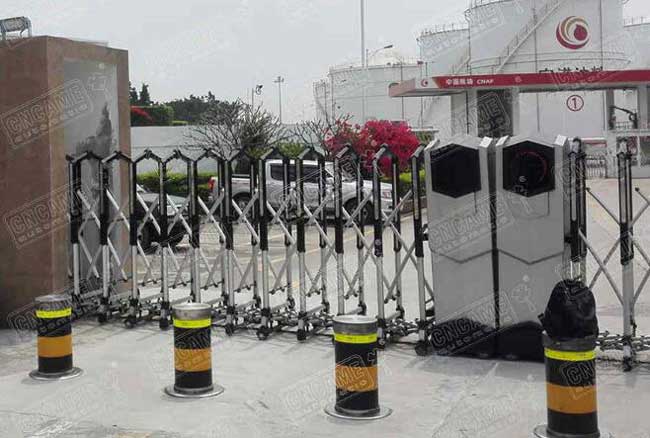 深圳寶安機場升降柱案例 - 中出網(wǎng)-智能出入口與停車充電門戶