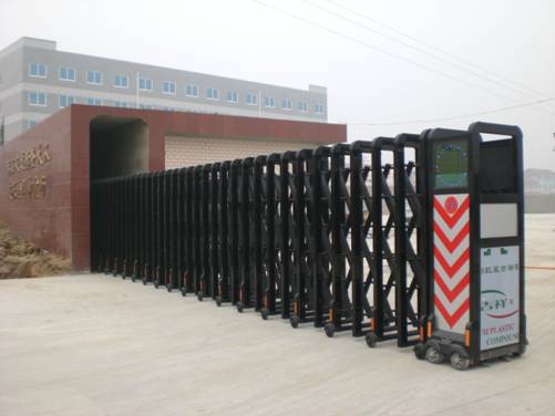 福山交通稽查大隊伸縮門案例 - 中出網(wǎng)-智能出入口與停車充電門戶