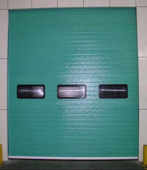 綠色條形工業(yè)滑升門