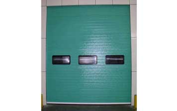 綠色條形工業(yè)滑升門(mén)