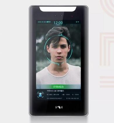 芊熠2020新品|動態(tài)人臉門禁考勤機正式上市，智能化考勤門禁讓工作更簡單