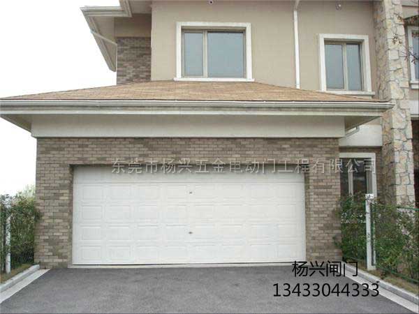 遙控翻板電動(dòng)車庫門