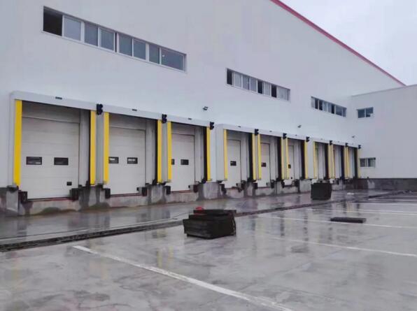 亞薩合萊高性能門