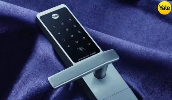 “一鍵保護(hù)開(kāi)啟”——亞薩合萊耶魯智能鎖YDM3211