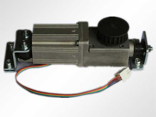 自動(dòng)門電機(jī)5