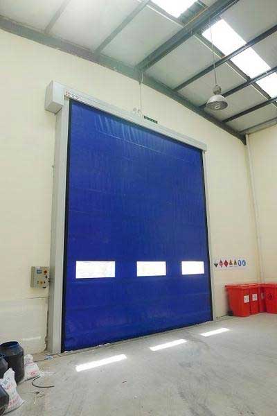 抗風(fēng)大型堆積式快速門(mén)