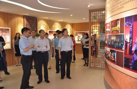 市政府黨組成員，紅島經(jīng)濟(jì)區(qū)、青島高新區(qū)工委書記王作安一行到博寧福田調(diào)研指導(dǎo)