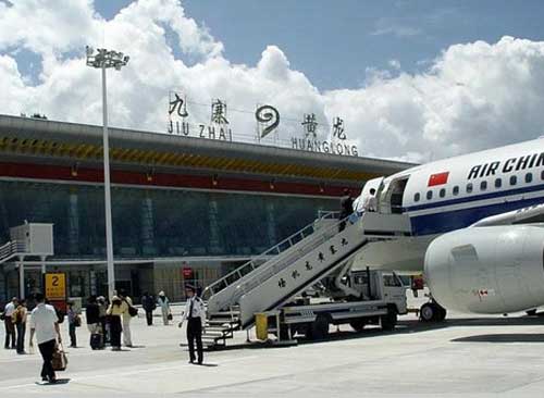 成都九寨黃龍機場門禁系統(tǒng)案例 - 中出網(wǎng)-智能出入口與停車充電門戶