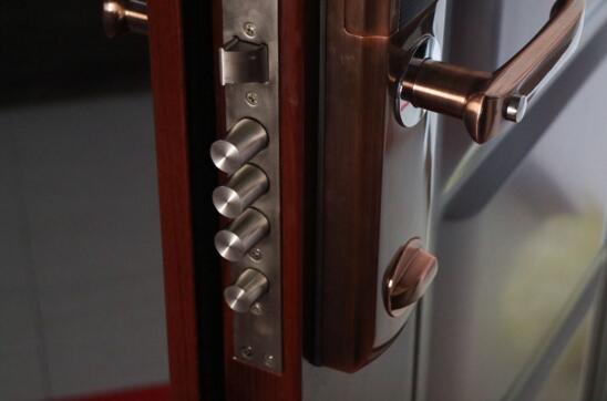 亞太天能T109在細(xì)節(jié)設(shè)計(jì)