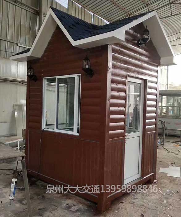 防腐木崗亭
