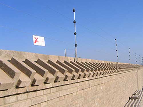 銀川寧東變電站電子圍欄案例 - 中出網(wǎng)-智能出入口與停車充電門戶