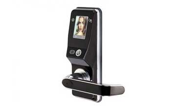  - EF05-人臉識別鎖