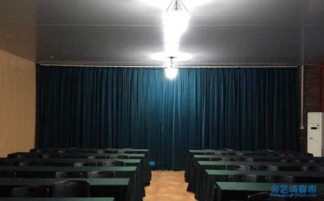 佛山第一中學(xué)電動窗簾案例 - 中出網(wǎng)-智能出入口與停車充電門戶