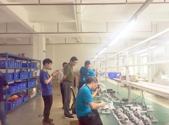 尚億創(chuàng)新生產(chǎn)線