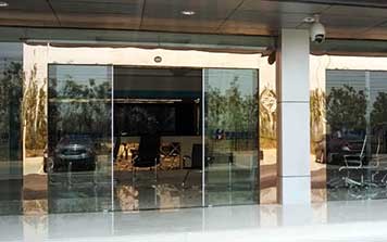 自動門 - 自動門