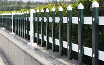 PVC護(hù)欄 - PVC草坪護(hù)欄