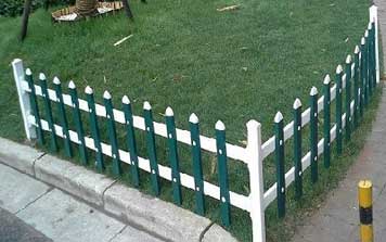 PVC護(hù)欄 - PVC草坪護(hù)欄